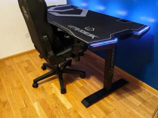 herny-stol-ultradesk-force-s-rgb-osvetlenim-stav-ako-novy