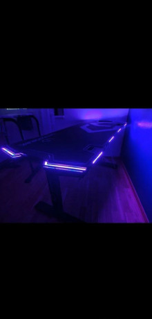 herny-stol-ultradesk-force-s-rgb-osvetlenim-stav-ako-novy-big-4