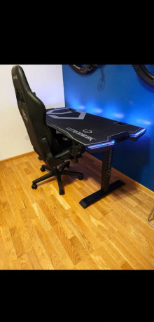 herny-stol-ultradesk-force-s-rgb-osvetlenim-stav-ako-novy-big-0