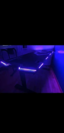herny-stol-ultradesk-force-s-rgb-osvetlenim-stav-ako-novy-big-4