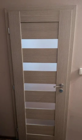 4-moderne-interierove-dvere-s-kovanim-big-1