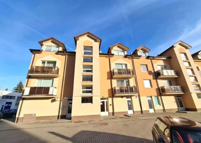 predaj-2-izbovy-byt-53-m2-balkon-juh-dostojevskeho-poprad-big-0