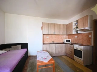 investicny-1-izbovy-byt-s-balkonom-38-m2-topolcany-sidli