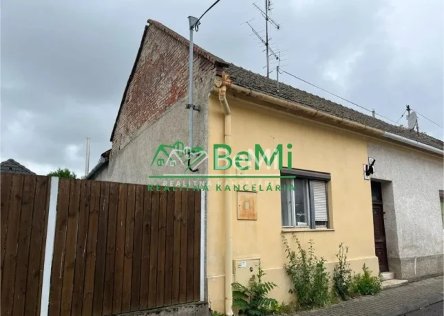 predaj-dvoch-rodinnych-domov-big-1