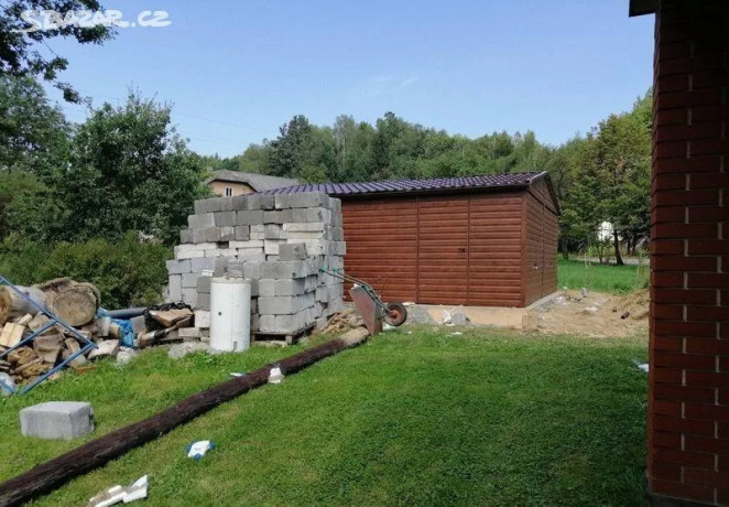 plechova-garaz-4-x6m-vzor-dreva-premium-dvere-big-1