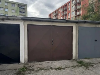 zaujem-o-kupu-klasickej-garaze-poprad