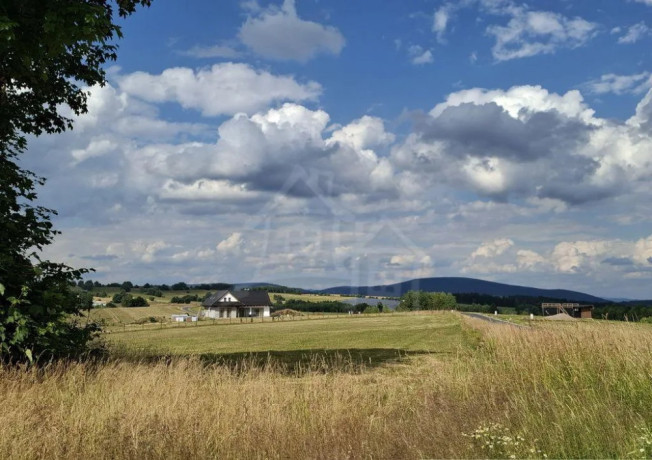 novinka-v-predpredaji-vystavba-domu-chalupy-na-kluc-v-kr-big-1