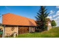 chalupa-s-vacsim-pozemkom-v-krasnom-prostredi-budinskych-l-small-2