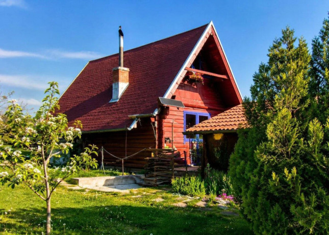 na-predaj-rekreacna-chatka-s-velkym-slnecnym-pozemkom-pri-ku-big-0