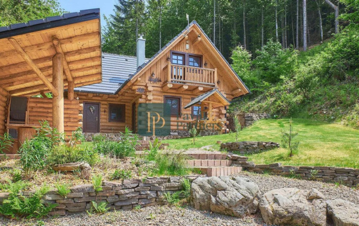 predaj-4-izbovy-zrub-pri-lese-75a-pozemok-nizke-tatry-ex-big-0