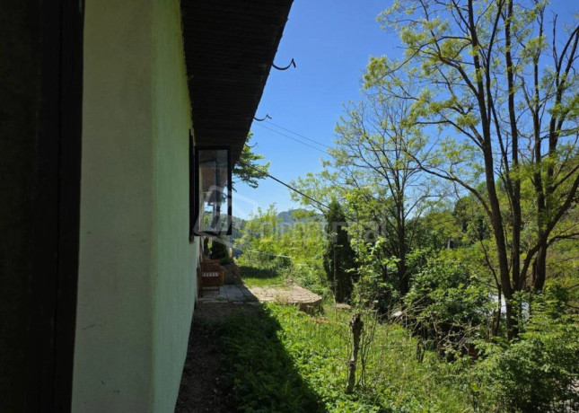 sikovna-chalupka-s-peknym-vyhladom-dohoda-mozna-big-1