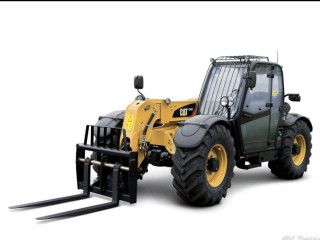 teleskopicky-manipulator-caterpillar-cat-th407c