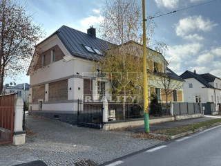 rezervovane-firemna-budova-v-centre-mesta-ziliny