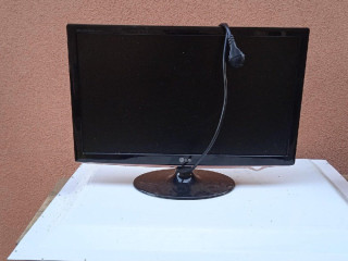 predam-monitor-na-pocitac