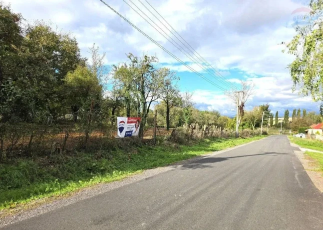 predaj-pozemku-595-m2-beladice-big-1