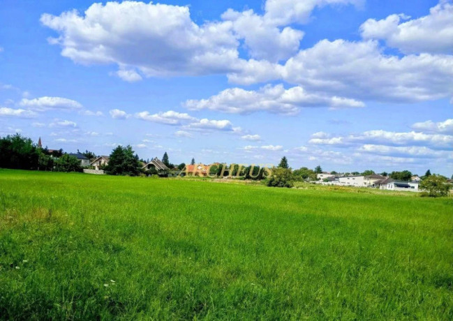 velky-pozemok-urceny-na-vystavbu-viacerych-rd-jablonove-big-0