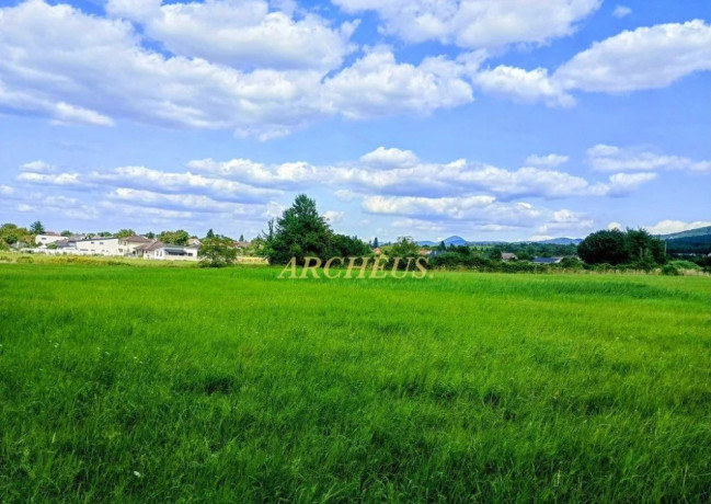 velky-pozemok-urceny-na-vystavbu-viacerych-rd-jablonove-big-1