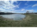 stavebny-pozemok-v-blizkosti-rybnika-v-obci-selice-small-4