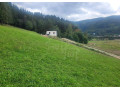 stavebny-pozemok-pod-lesom-s-peknym-vyhladom-na-luky-a-laz-small-4