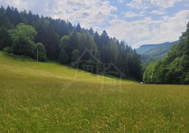 rekreacny-pozemok-pri-lese-s-krasnym-vyhladom-nad-obcou-za-big-3
