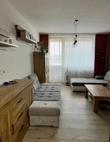 prenajom-1i-byt-42m27m2-lodzia-denesova-kvp-kosice-big-1