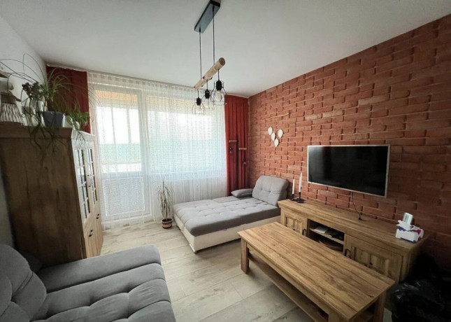 prenajom-1i-byt-42m27m2-lodzia-denesova-kvp-kosice-big-2