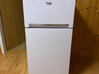 predam-chladnicku-s-mraznickou