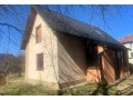 prenajom-zariadeneho-2i-rodinneho-domu-v-centre-brezna-small-1