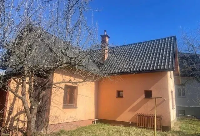 prenajom-zariadeneho-2i-rodinneho-domu-v-centre-brezna-big-2