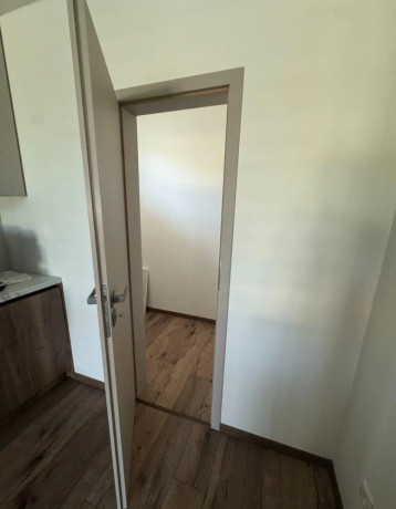 na-prenajom-moderny-4-izbovy-rodinny-dom-big-3