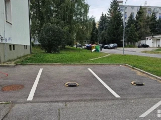 prenajom-parkovacich-stati-na-sidlisku-sekier