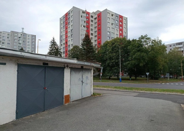 dlhodoba-prenajom-garaze-na-sidlisku-iii-pri-spp-big-0