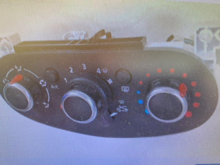 ovladac-topeni-klima-dacia-275105857r