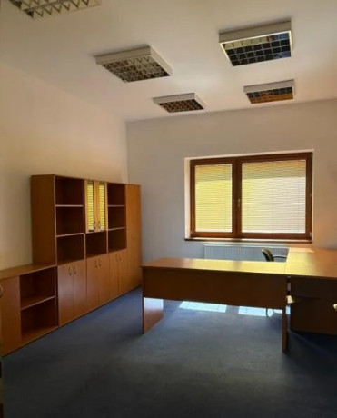 kancelarsky-priestor-24m2-bencurova-ulica-stare-mesto-big-1