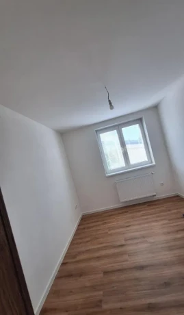 prenajom-moderneho-priestoru-105m2-v-malackach-big-4
