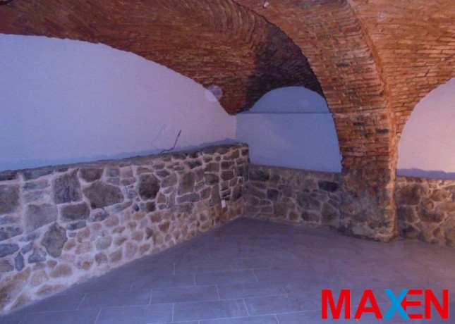 zrekonstruovany-obch-priestor-suteren-hlavna-ulkosice-big-0
