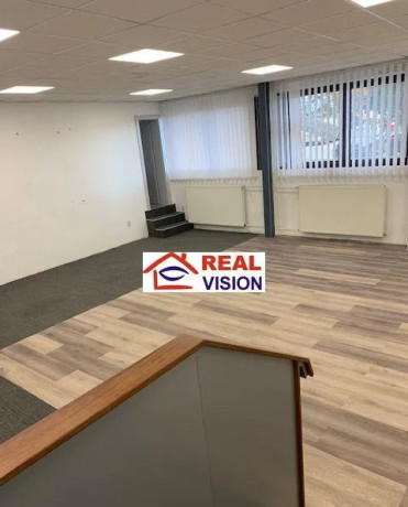 prenajom-obchodne-priestory-40-a-130m2-vhodne-aj-ako-showr-big-2