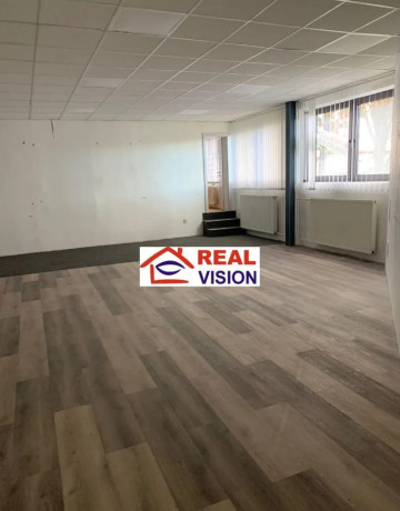 prenajom-obchodne-priestory-40-a-130m2-vhodne-aj-ako-showr-big-4