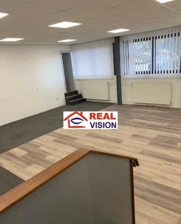 prenajom-obchodne-priestory-40-a-130m2-vhodne-aj-ako-showr-big-2