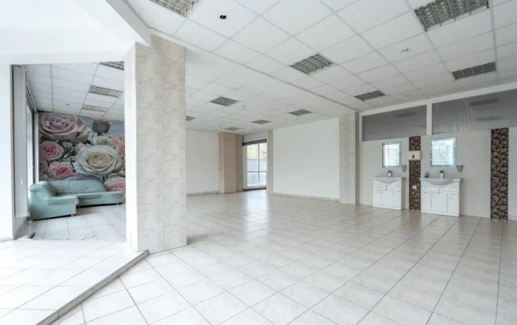 obchodne-priestory-salon-kadernictvo-sluzby-big-2