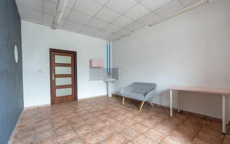 obchodne-priestory-salon-kadernictvo-sluzby-big-3