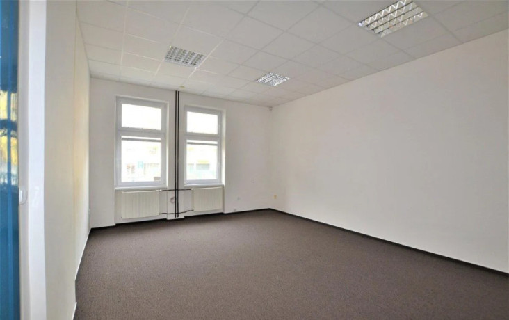 na-prenajom-priestory-29-m2-s-vyhradenym-parkovanim-big-4