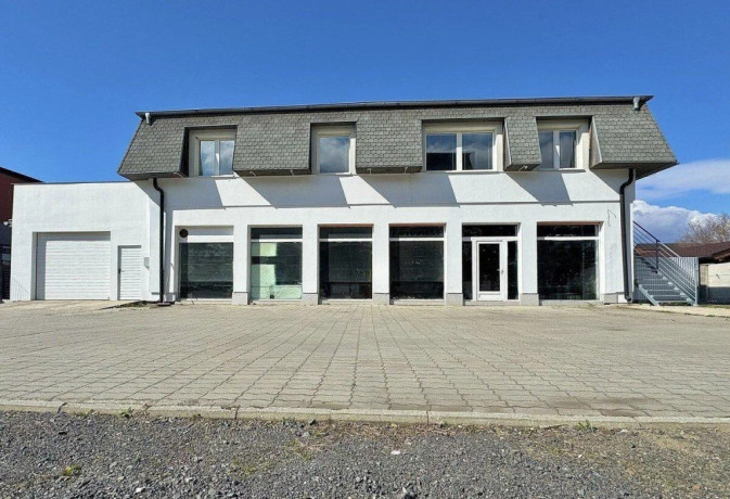na-prenajom-priestory-vo-vymerach-10-16-m2-ul-hlavna-big-2