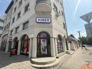 vyborna-lokalita-na-prenajom-obchodny-priestor-komarno