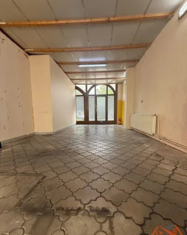 vyborna-lokalita-na-prenajom-obchodny-priestor-komarno-big-1