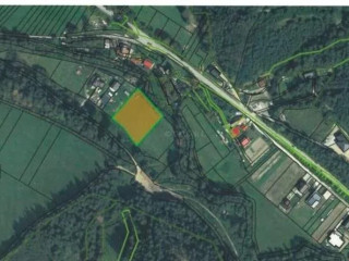 atraktivny-rovinaty-stavebny-pozemok-predmier-2751m2