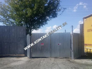 na-prenajom-oploteny-pozemok-704m2