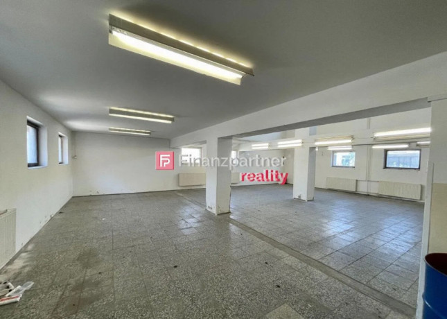 na-prenajom-polyfunkcny-objektu-v-centre-mesta-big-4