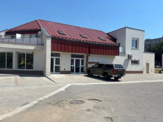 prenajom-kancelarskych-obchodnych-priestorov