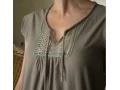 boho-khaki-bluzka-s-vysivkou-a-snurkami-100-bavlna-small-4